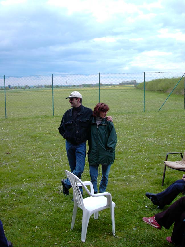 mai_2002_41_20120122_1572383961