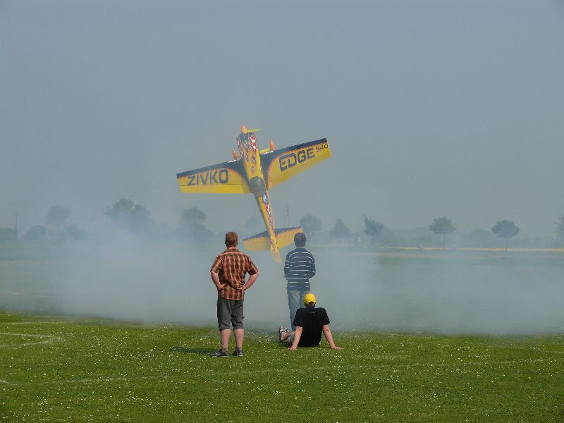 p1030794_6_20090503_1837086337