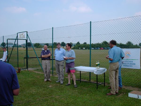 kunustdm2003_111_20120112_1269169471