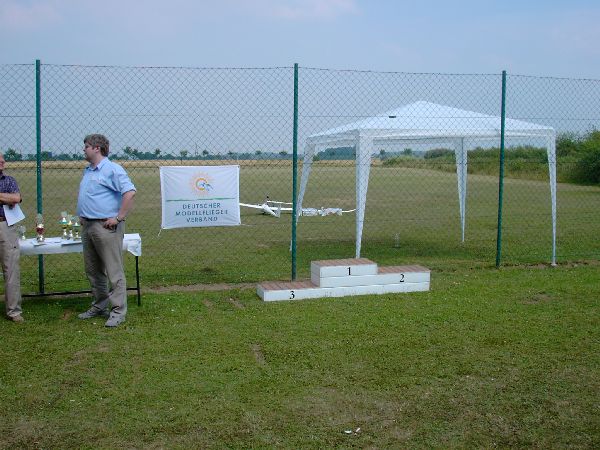 kunustdm2003_74_20120112_1785080532