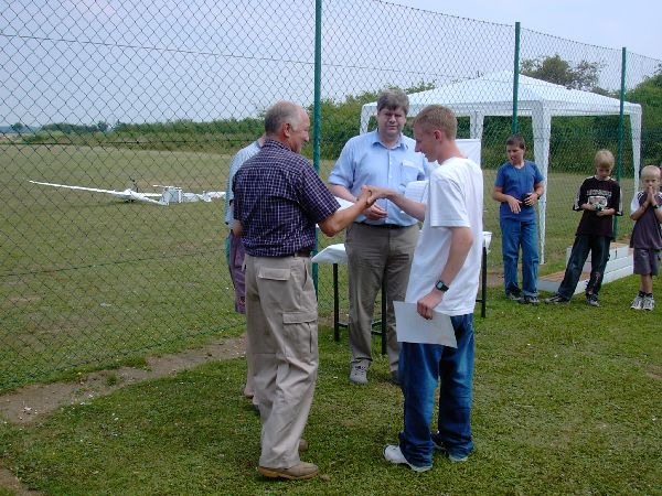 kunustdm2003_82_20120112_1522686174
