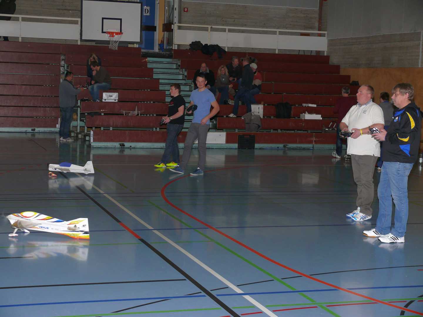 hallenfliegen_feb_2013_3_20131227_1893373800