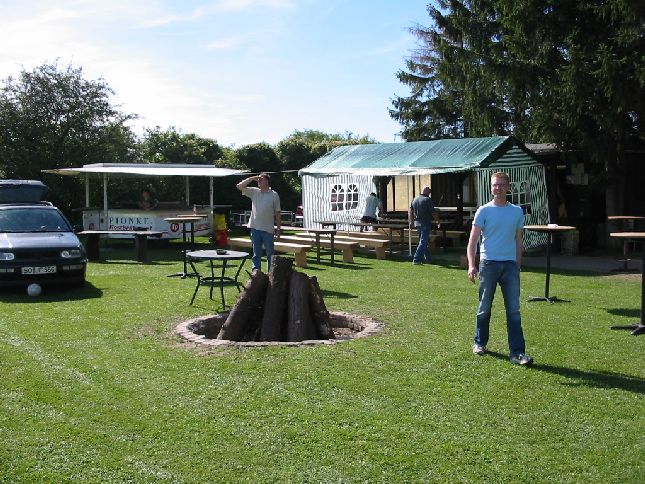 freund_2004_41_20120122_1474793012