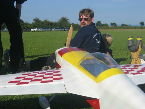 freund_2005_20_20120122_1098167180