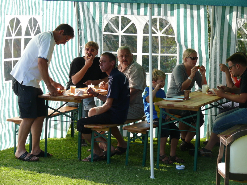 freund_2009_203_20120122_1681291459