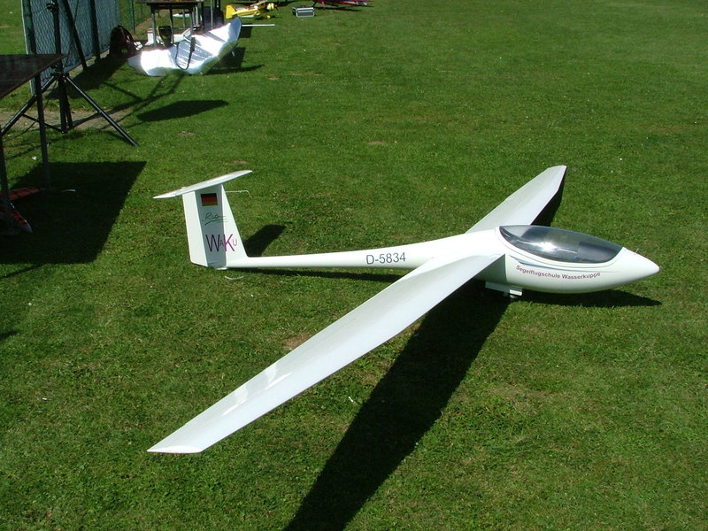 freund_30_20090820_1028057640