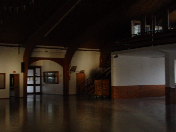 indoor_2003_29_20080124_1492056186