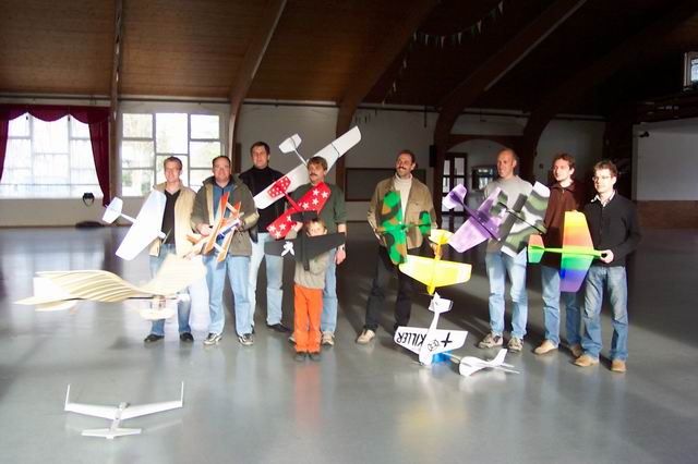 indoor_2003_2_20080124_2069848456