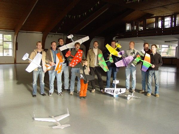 indoor_2003_6_20080124_1306194227