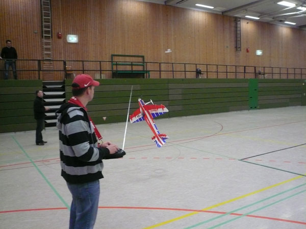 user_76_hallenfliegen-005_2